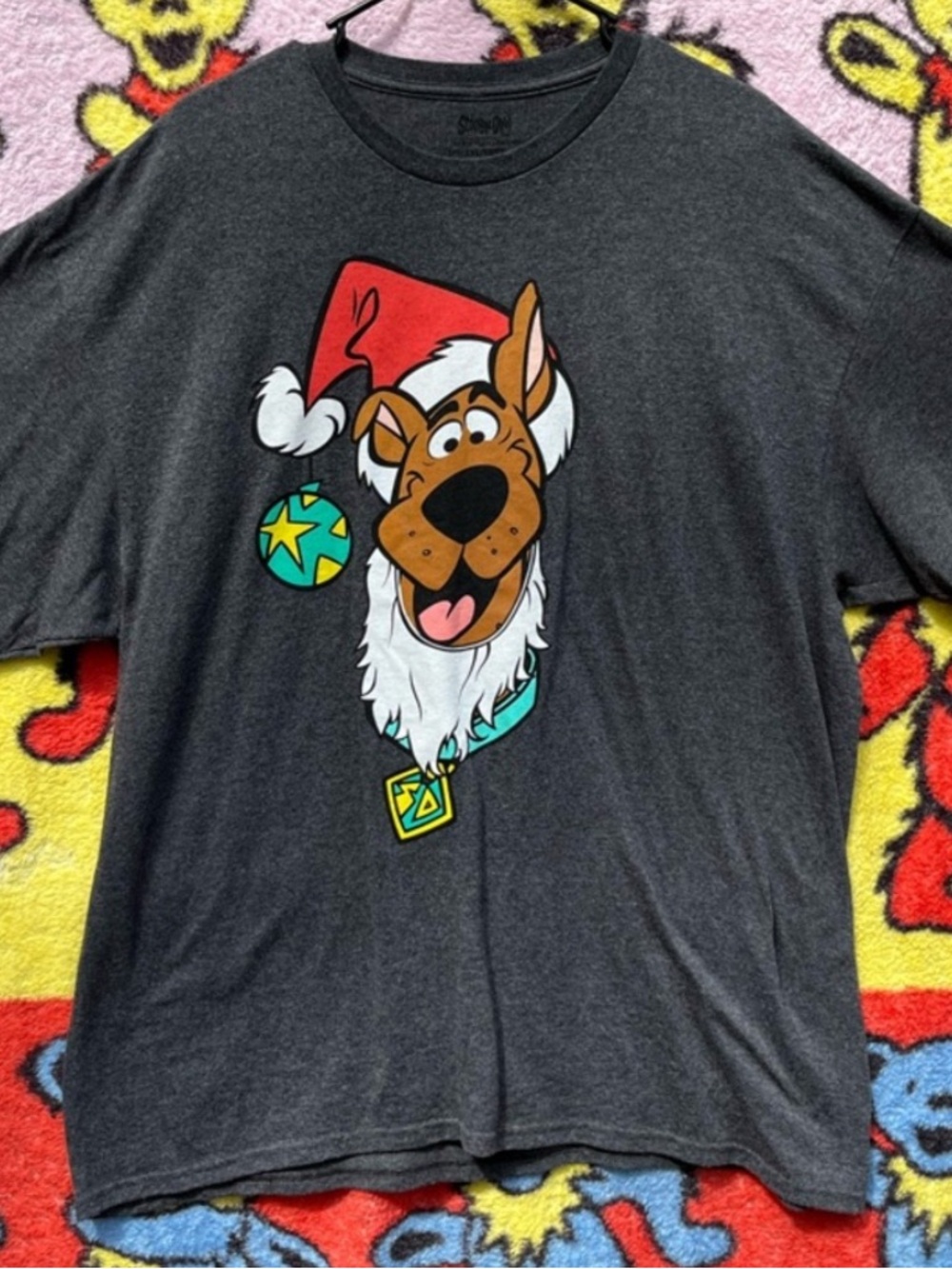 Scooby-Doo Santa Hat Christmas Graphic T-Shirt Scooby-Doo Size 2XL Gray